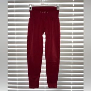 NVGTN Carmine solid seamless leggings